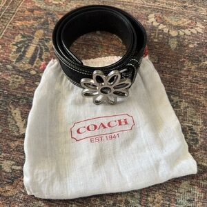 Coach Vintage Y2K Monogram Black Leather Belt Silver Tone Flower Buckle Medium